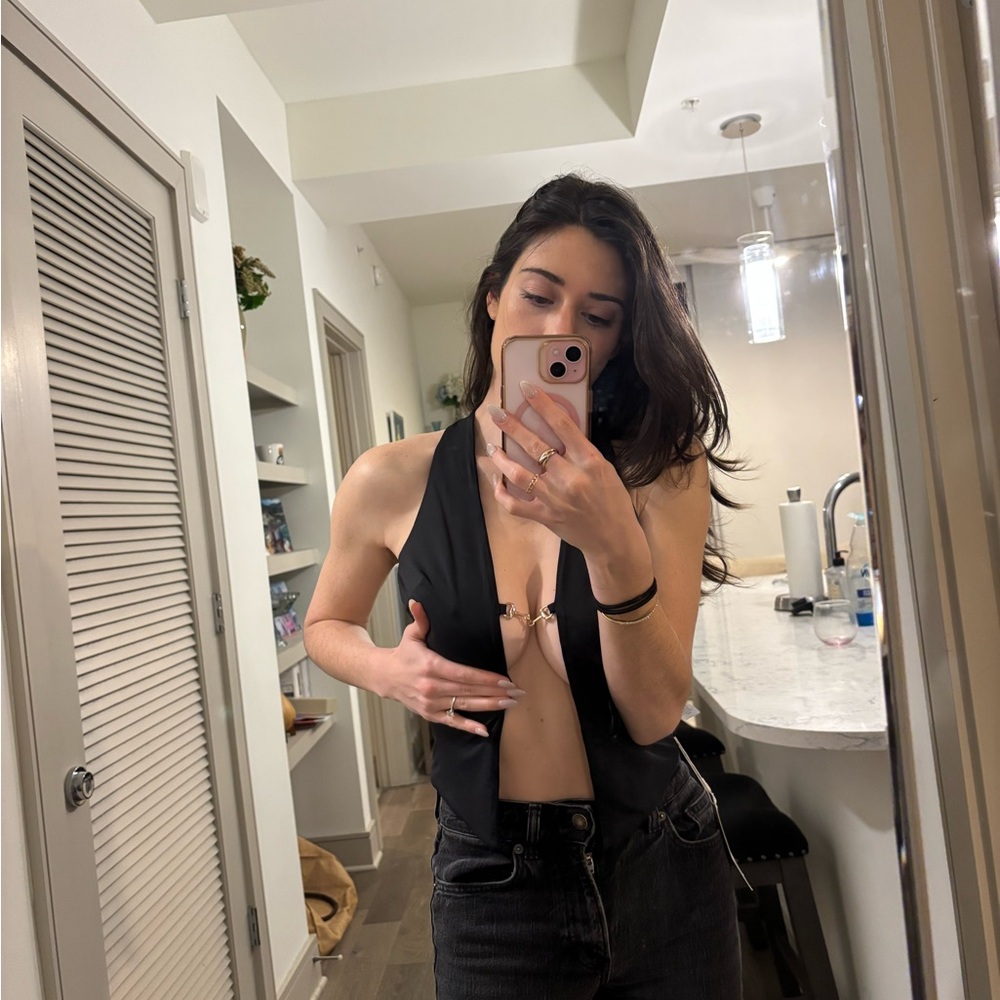 Black Plunge Front Chain Halter Top - Women